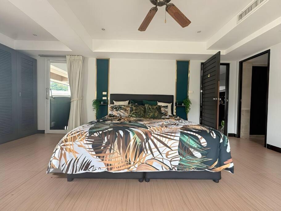 4 Bed Penthouse With 3 Terraces Διαμέρισμα Patong Εξωτερικό φωτογραφία