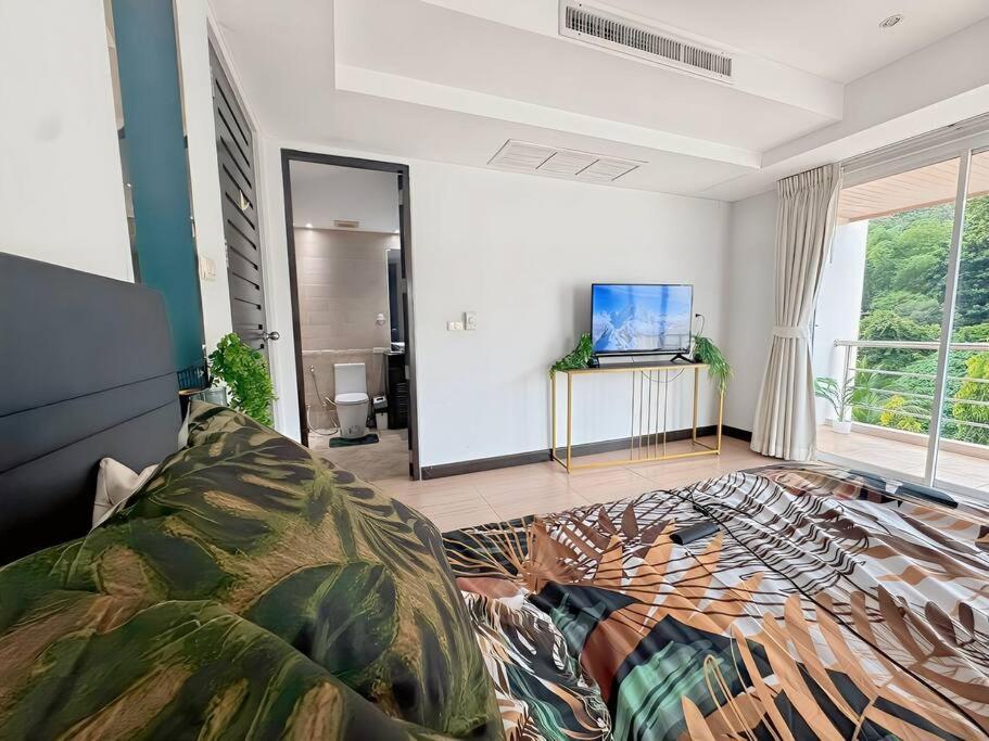 4 Bed Penthouse With 3 Terraces Διαμέρισμα Patong Εξωτερικό φωτογραφία